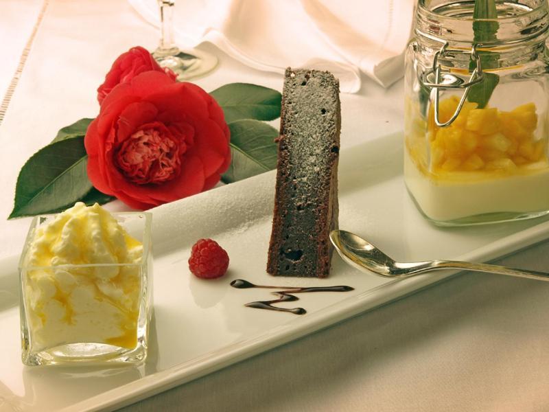 Bed and Breakfast Ristorante Della Stazione Da Yanelo Интранья Экстерьер фото