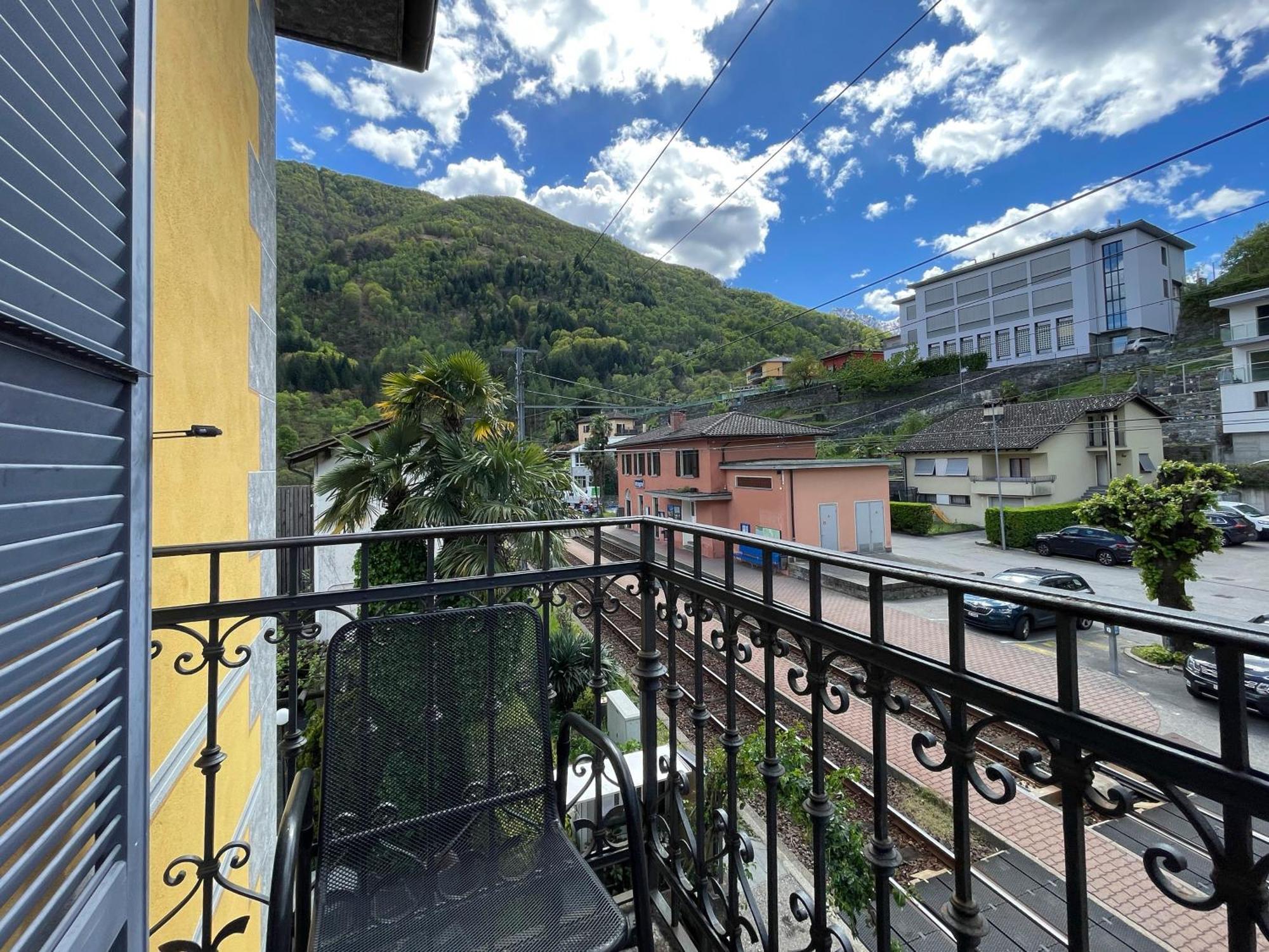 Bed and Breakfast Ristorante Della Stazione Da Yanelo Интранья Экстерьер фото
