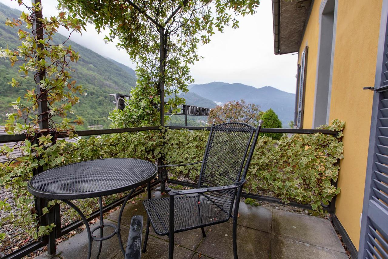Bed and Breakfast Ristorante Della Stazione Da Yanelo Интранья Экстерьер фото